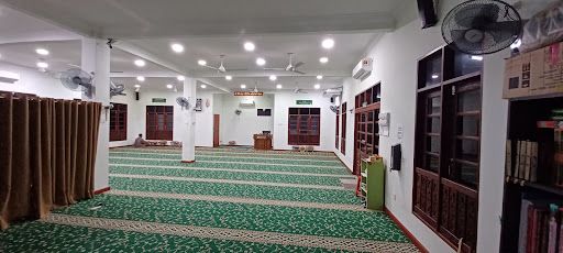 Surau Bukit Tok Bat Surau Bukit Tok Bat