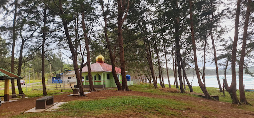 The Tip of Borneo Mosque The Tip of Borneo Mosque