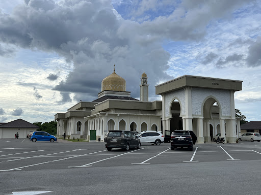 Masjid Al-Sultan Abdullah Ri'ayatudin Al-Mustafa Billah Shah (Masjid Baru Benta) Masjid Al-Sultan Abdullah Ri'ayatudin Al-Mustafa Billah Shah (Masjid Baru Benta)