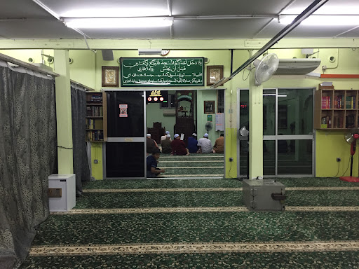 Al-Azim Mosque (Town Mosque) Al-Azim Mosque (Town Mosque)