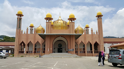 Masjid Ar-Rahman Daerah Ranau, Sabah. Masjid Ar-Rahman Daerah Ranau, Sabah.