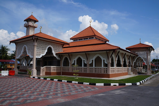 Masjid Arfiah Batu 3 ( Segari, Lumut, Perak ) Masjid Arfiah Batu 3 ( Segari, Lumut, Perak )