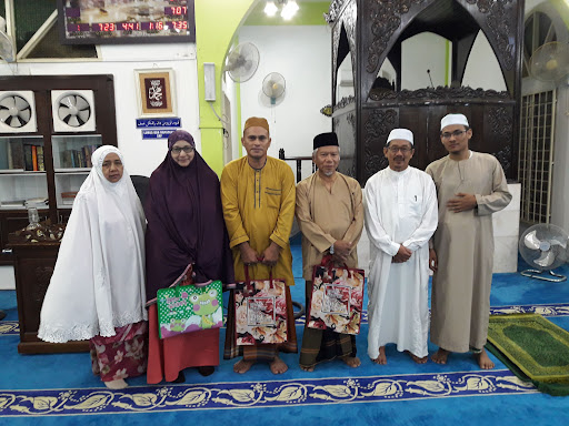 Masjid Jamek Kg Kenangan Tun Dr. Ismail (1) Masjid Jamek Kg Kenangan Tun Dr. Ismail (1)