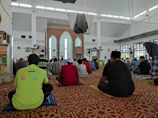 Masjid Kg Sri Aman Puchong Masjid Kg Sri Aman Puchong