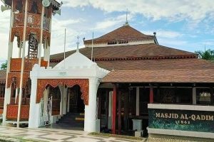 Masjid Al-Qadim