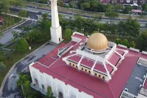 Masjid Bandar Tun Hussein Onn