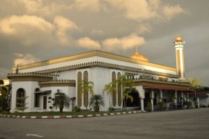 Masjid Daerah Sultan Idris II Teluk Intan