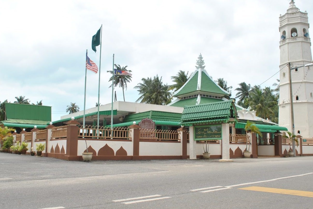 Masjid di Merlimau, Malaysia: Sejarah, Keunikan & Panduan Lengkap 1 masjid di merlimau malaysia sejarah keunikan panduan lengkap