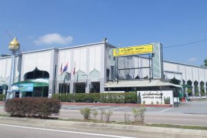 Masjid Kolam Ayer