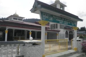 Masjid Sungai Lui