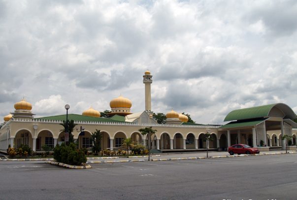 masjid taman dahlia bbst sepang