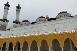 Tengku Razaleigh Old Mosque (Town Mosque)